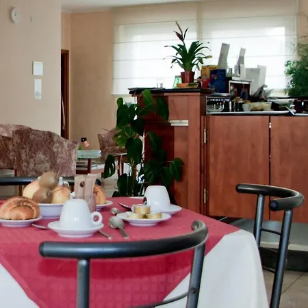 Hotel Residence Vigone شقة فندقية Vigone